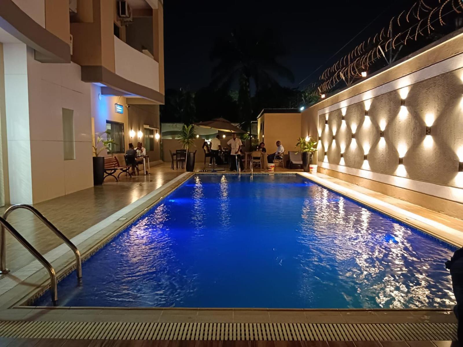 Hotel Golf Coast Kinshasa Exterior foto